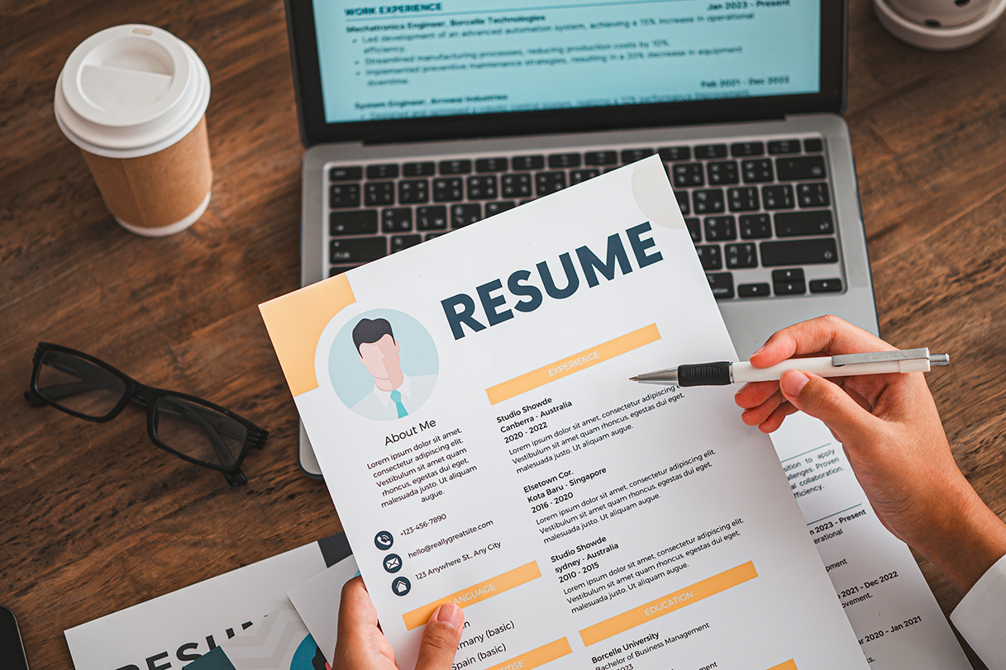 Önéletrajz elemzés